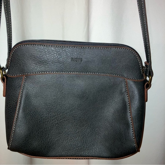 Roots Handbags - Roots Crossbody Bag